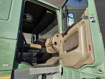 XF 105.460 6X2 / HIAB 37 t/m CRANE / KRAN